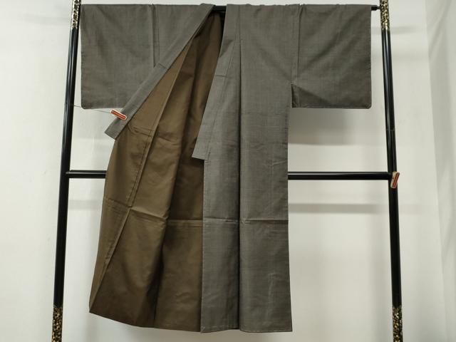 平和屋着物●男性 本場大島紬 アンサンブル・長襦袢セット 100亀甲 総詰め 羽裏：鷹 岡崎勉作 証紙付き 正絹 逸品 未使用 CABE2748yc