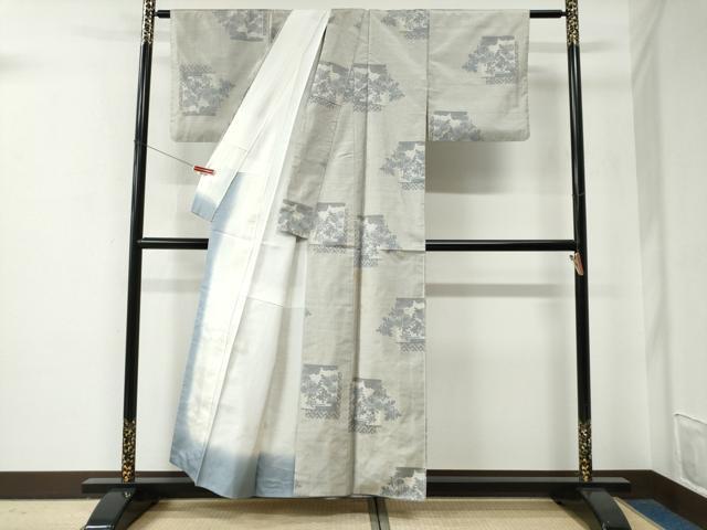 平和屋着物●本場大島紬　白大島　7マルキ　色紙重ね吉祥草花文　株式会社たかし謹製　証紙付き　正絹　逸品　CABE2824yc