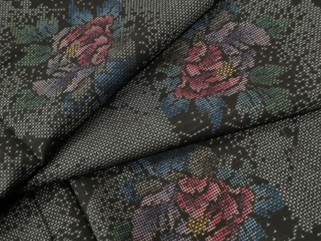 平和屋着物●本場大島紬　9マルキ　雪輪牡丹文　正絹　逸品　CABE2842yc