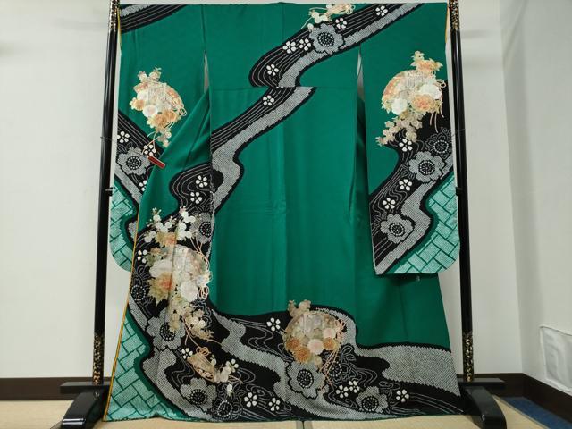 平和屋着物●ブライダルファッションデザイナー・桂由美　振袖　十二単風　檜扇御所車舞桜文　金彩　正絹　逸品　CABE2873yc