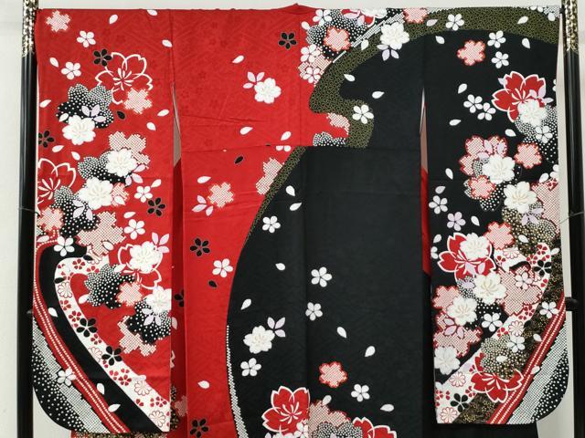 平和屋着物●豪華振袖　駒刺繍　舞桜文　金彩　京都きもの友禅扱い　正絹　逸品　CABE2874yc