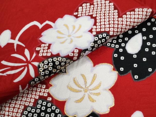 平和屋着物●豪華振袖　駒刺繍　舞桜文　金彩　京都きもの友禅扱い　正絹　逸品　CABE2874yc
