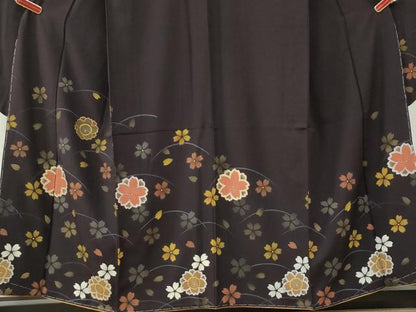 平和屋着物●豪華振袖　芝草舞桜文　金彩　正絹　逸品　未使用　CABE2891yc