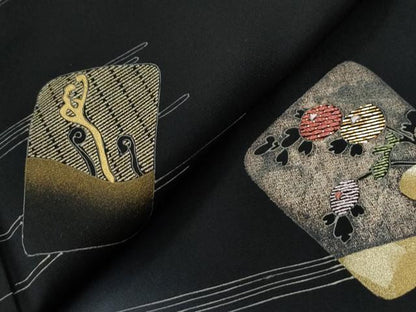 平和屋着物●訪問着　竹屋町刺繍　霞色紙枝花文　暈し染め　黒地　金彩　正絹　逸品　CABE2941yc