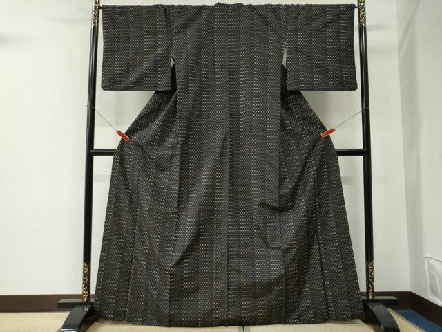 平和屋着物●上質な紬　絣文様　黒地　ますいわ屋扱い　正絹　逸品　CABE2957yc