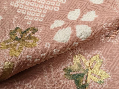 平和屋着物●訪問着　絞り　舞桜文　金彩　正絹　逸品　CABE2990yc