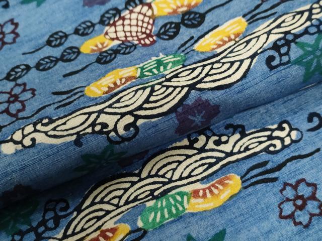 平和屋着物●上質な紬　紅型　竜田川舞桜文　胴抜き仕立て　正絹　逸品　CABE3011yc
