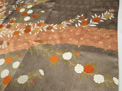 平和屋着物●訪問着　駒刺繍　竜田川枝菊文　金彩　鈴乃屋扱い　正絹　逸品　CABE3035yc