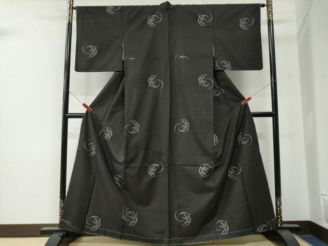 平和屋着物●本場大島紬　9マルキ　地空き　笹竹南天丸文　正絹　逸品　未使用　CABE3036yc