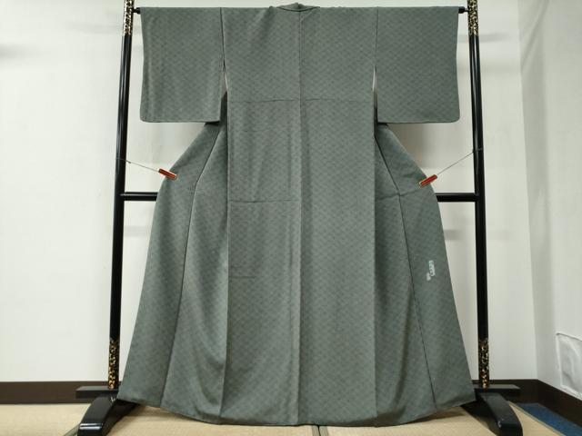 平和屋着物●人間国宝　初代六谷梅軒の息子　二代目　六谷梅軒(六谷博臣)江戸小紋　七宝文　鬼しぼ縮緬　正絹　逸品　CABE3064yc