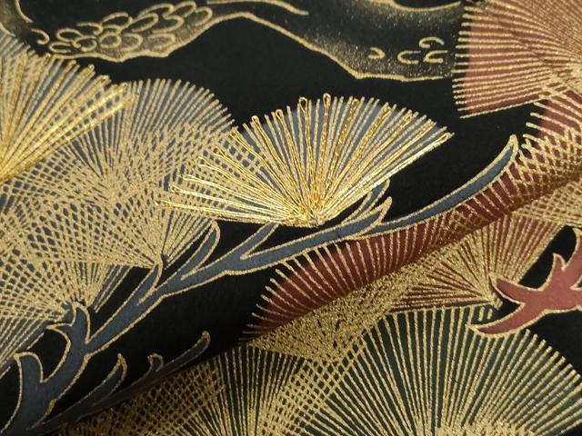 平和屋着物●豪華黒留袖　駒刺繍　松葉文　金彩　正絹　逸品　CABE3067yc