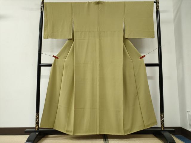 平和屋着物●上質な色無地　抹茶色　正絹　逸品　CABE3085yc