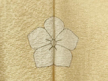 平和屋着物●上質な色無地　麻の葉吉祥地紋　淡黄色　正絹　逸品　未使用　CABE3111yc