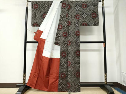 平和屋着物●本場大島紬　龍郷絣　正絹　逸品　未使用　CABE3161yc