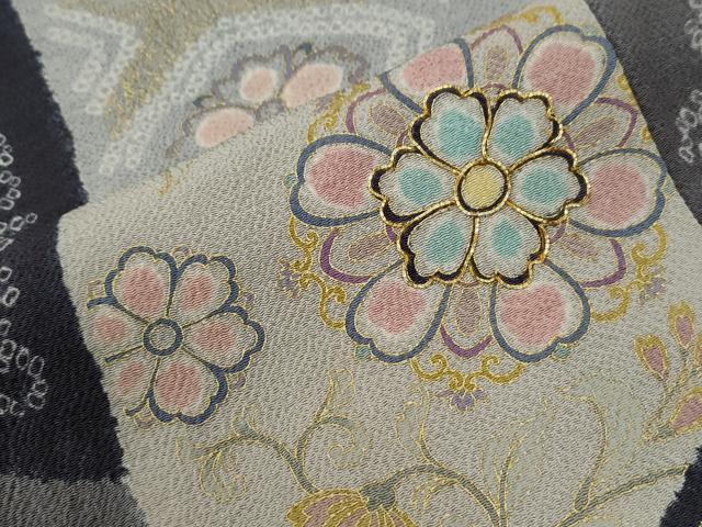 平和屋着物●上質な小紋　胴抜き仕立て　駒刺繍　絞り　吉祥花唐草文　金彩　鬼しぼ縮緬　正絹　逸品　CABE3167yc