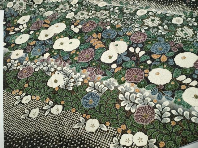 平和屋着物●訪問着　絞り　椿草花文　暈し染め　黒地　金通し地　ロング丈　正絹　逸品　CABE3169yc