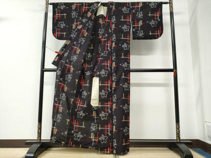 平和屋着物●久留米絣　単衣　格子舞花文　黒地　綿　逸品　CABE3171yc