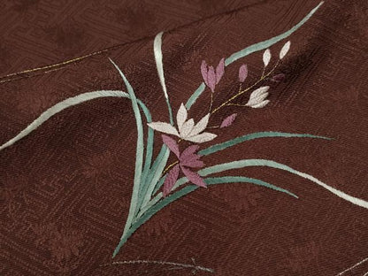 平和屋着物●加賀友禅の巨匠　初代　由水十久　色留袖　総刺繍　溢れ松葉桐松花文　金銀彩　正絹　逸品　CABE3194yc