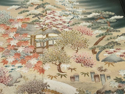 平和屋着物■豪華黒留袖　作家物　駒刺繍　御所解文　暈し染め　金通し地　正絹　逸品　CABE3301ev