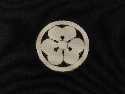平和屋着物■豪華黒留袖　作家物　本金七宝　文箱流水枝花文　金彩　正絹　逸品　CABE3463ev