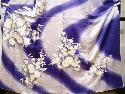 平和屋着物■豪華振袖　駒刺繍　よろけ縞花籠文　暈し染め　銀彩　正絹　逸品　CABE3499ev
