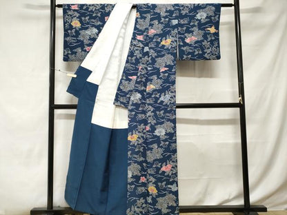 平和屋着物■上質な小紋　型染め　芝草花蝶文　暈し染め　正絹　逸品　CABE3530ev