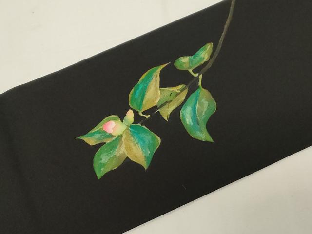 平和屋着物●加賀友禅の巨匠　初代　由水十久　塩瀬　九寸名古屋帯　手描き　草花文　黒地　金彩　正絹　逸品　CABE3738dy