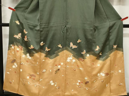 平和屋着物■訪問着 駒刺繍 地紙吹寄せ花蝶文 金彩 正絹 逸品 CABE3751dy