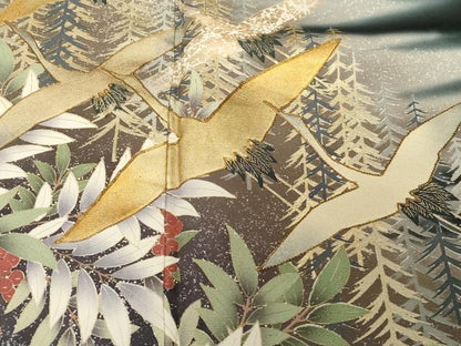 平和屋着物■豪華黒留袖　駒刺繍　萬寿染　流水飛鶴花文　暈し染め　金彩　正絹　逸品　CABE3852dy