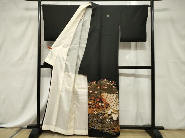 平和屋着物■豪華黒留袖　駒刺繍　孔雀花文　金彩　正絹　逸品　CABE3865dy