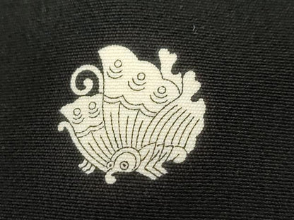 平和屋着物■豪華黒留袖　駒刺繍　雪輪飛鶴枝松文　金彩　正絹　逸品　CABE3867dy