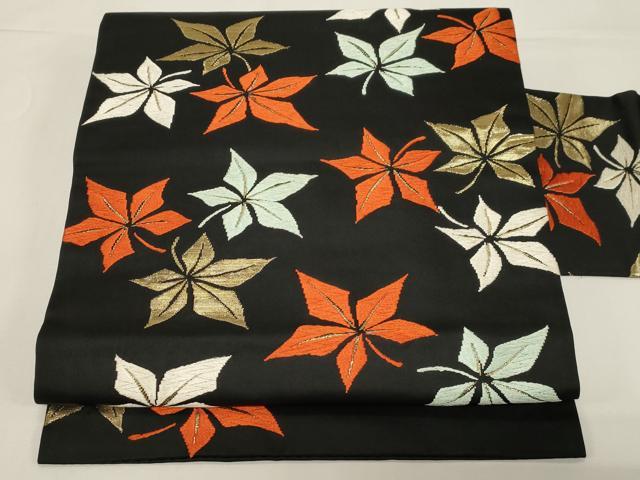 平和屋着物◎九寸名古屋帯 唐織 舞葉文 黒地 金糸 正絹 逸品 CABE3975dy