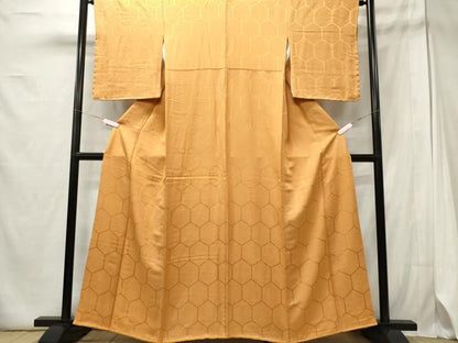 平和屋着物■上質な色無地 亀甲地紋 萱草色 正絹 逸品 CABE4069ou