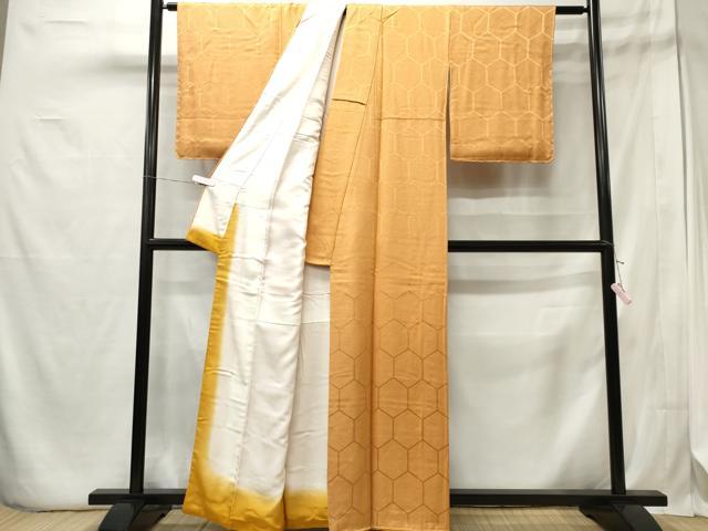 平和屋着物■上質な色無地 亀甲地紋 萱草色 正絹 逸品 CABE4069ou