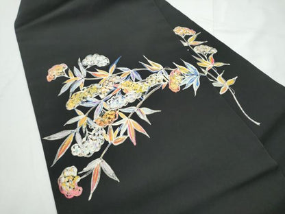 平和屋着物●塩瀬　九寸名古屋帯　ろうけつ染　枝葉文　黒地　金彩　正絹　逸品　CABE4599hy