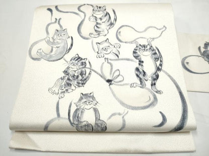 平和屋着物●九寸名古屋帯　手描き　猫　瓢箪　銀通し地　正絹　逸品　CABE4694hy