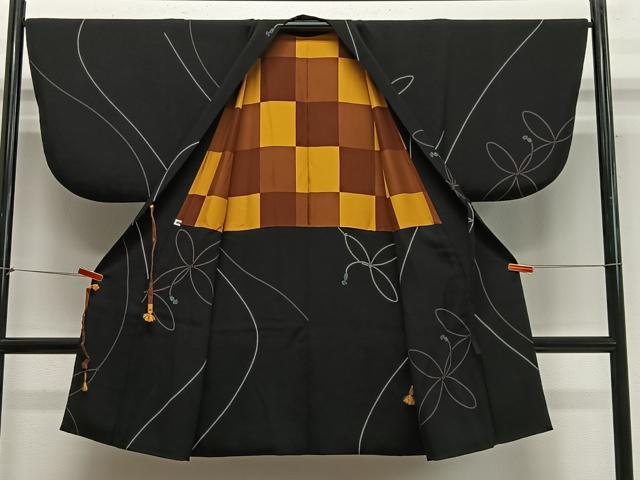 平和屋着物∞道中着　舞蝶紐文　黒地　ロング丈　正絹　逸品　CABE4817ua