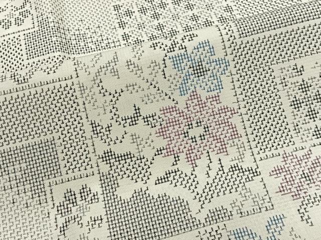 平和屋着物∞道中着　紬地　色紙花文　正絹　逸品　CABE4849ua