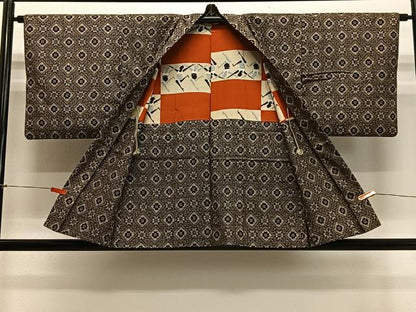 平和屋着物∞本場大島紬　龍郷絣　羽織　花菱文　正絹　逸品　CABE4854ua