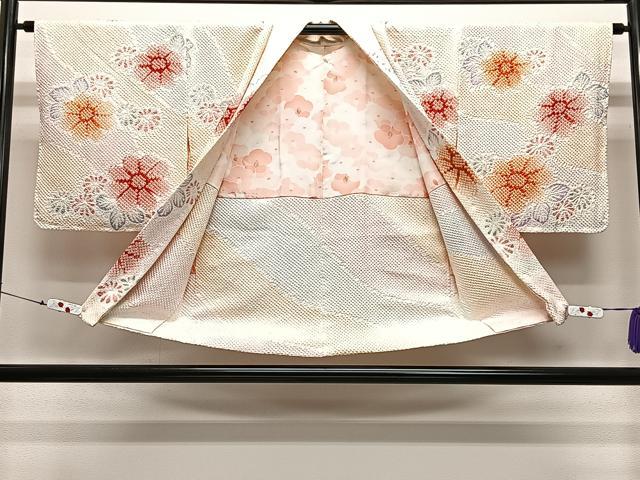 平和屋着物∞羽織　総絞り　舞花文　暈し染め　正絹　逸品　未使用　CABE4890ua