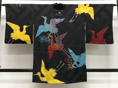 平和屋着物∞長羽織　刺繍　絞り　飛鶴文　黒地　金銀糸　正絹　逸品　CABE4911ua