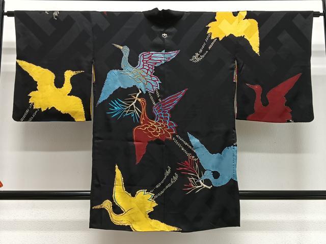 平和屋着物∞長羽織　刺繍　絞り　飛鶴文　黒地　金銀糸　正絹　逸品　CABE4911ua