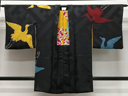 平和屋着物∞長羽織　刺繍　絞り　飛鶴文　黒地　金銀糸　正絹　逸品　CABE4911ua