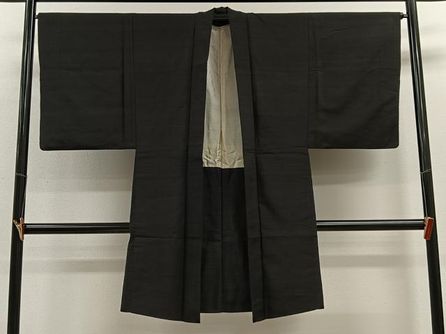 平和屋着物∞男性　長羽織　紬地　暗黒色　正絹　逸品　CABE4943ua