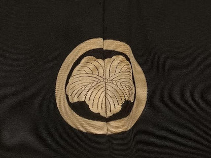 平和屋着物∞男性　長羽織　黒紋付　正絹　逸品　CABE4980ua