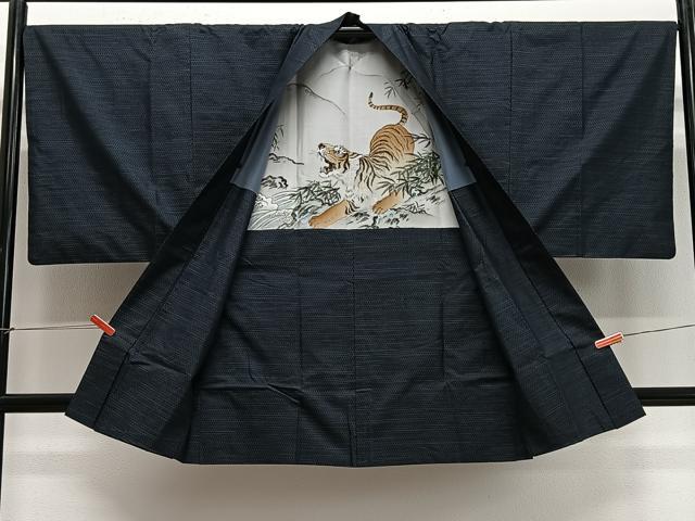 平和屋着物∞男性　長羽織　本場大島紬　80亀甲　総詰め　正絹　逸品　CABE4994ua