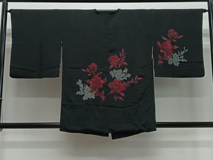 平和屋着物＃道行コート　刺繍　絞り　バラ　黒地　正絹　逸品　CABE5034ua