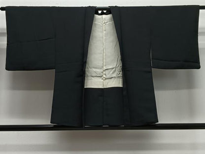 平和屋着物＃羽織　草花地紋　黒地　銀通し地　正絹　逸品　CABE5043ua