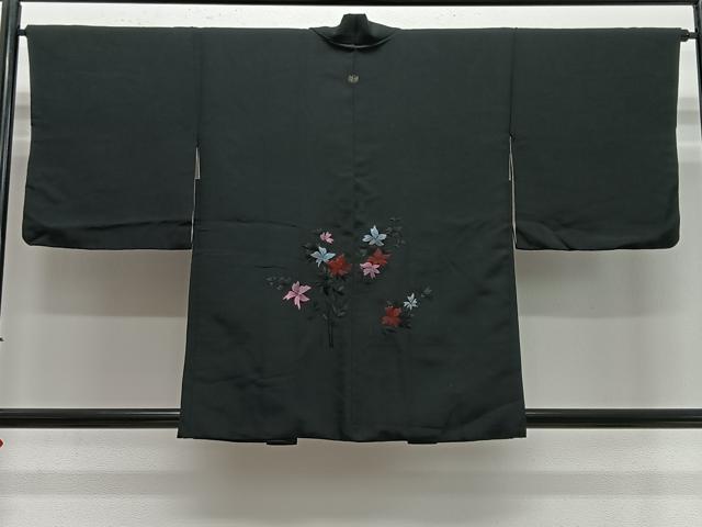 平和屋着物＃羽織　総刺繍　草花文　黒地　正絹　逸品　CABE5045ua