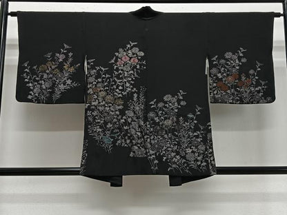平和屋着物＃羽織　寿光織　草花文　黒地　金糸　正絹　逸品　CABE5072ua